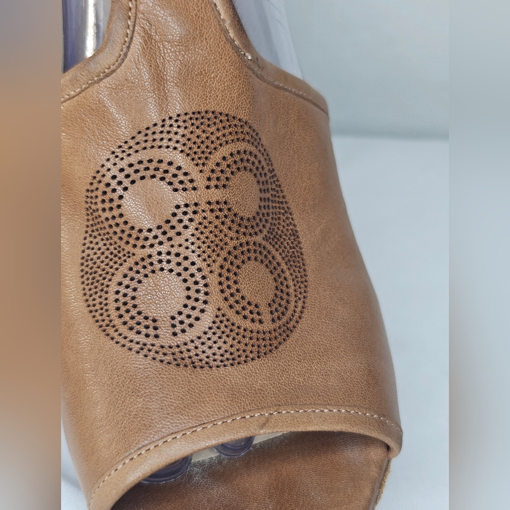 Coach Juday Leather Brown, Peep Toe Platform/Wedges, Women's Size 8.5B - Picture 4 of 6